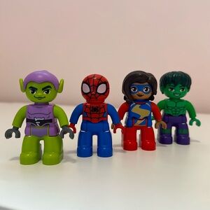 Disney marvel duplo characters